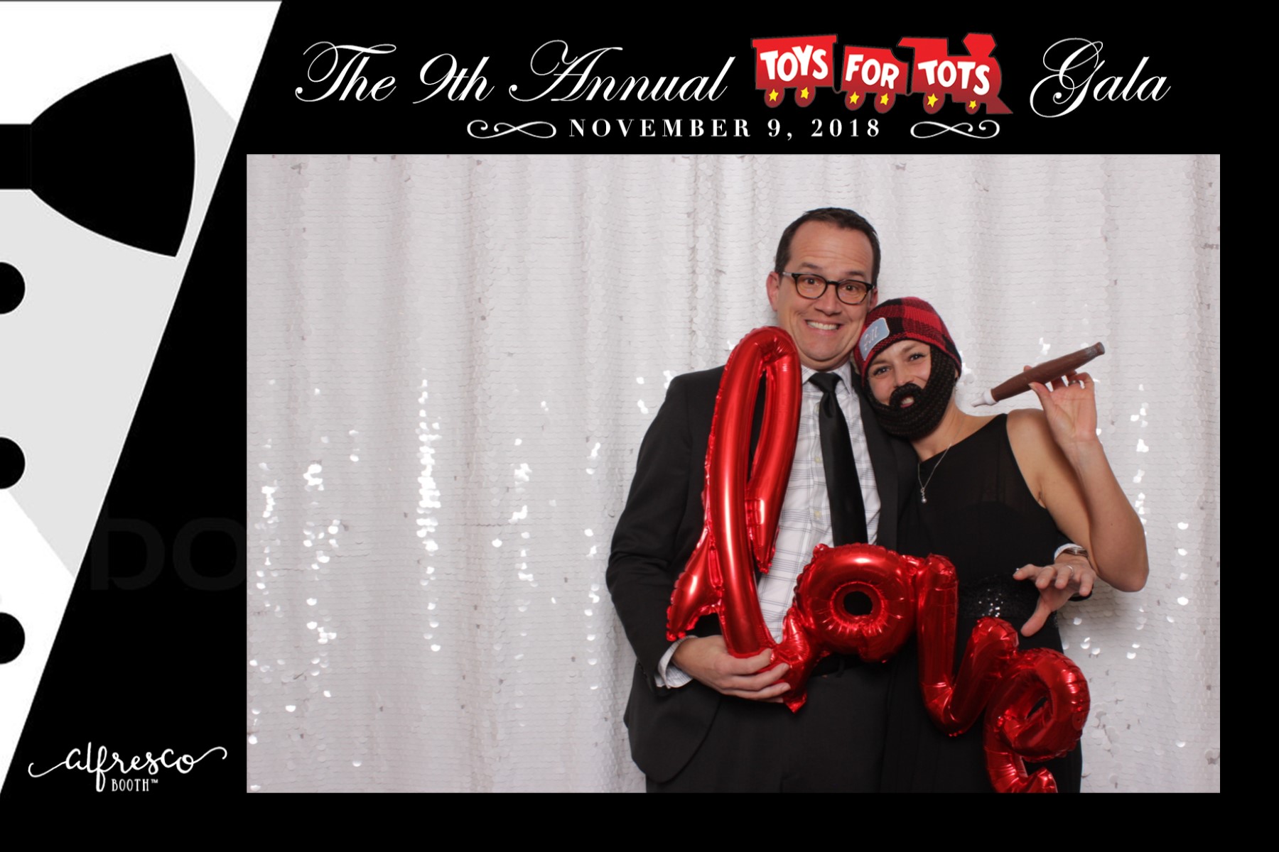 9th Annual Toys For Tots Gala | View more photos from the event at events.alfrescophoto.com/u/AlfrescoPhoto/9th-Annual-Toys-For-Tots-Gala